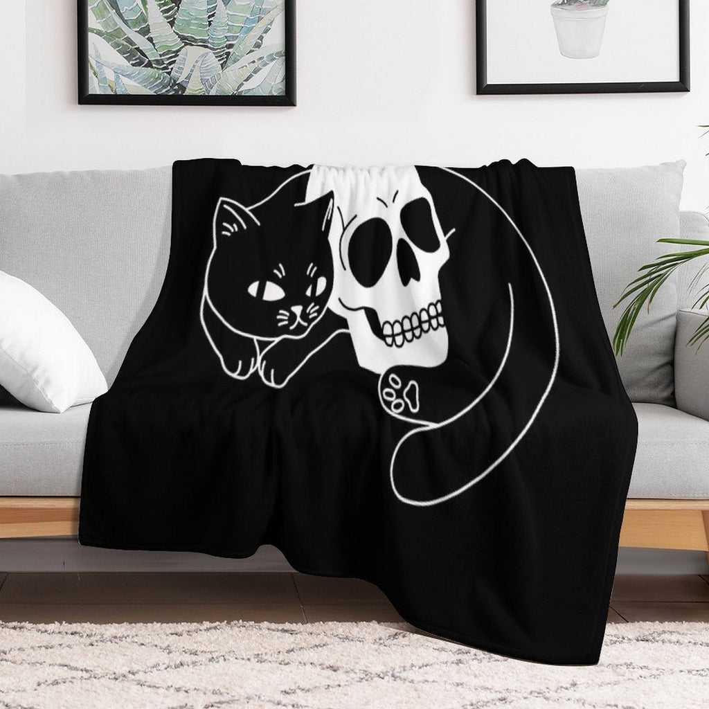 Spooky Cat Lightweight Throw Blanket